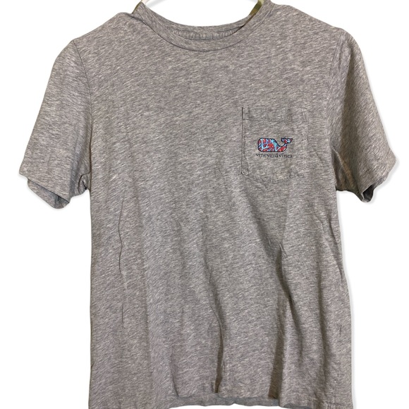 NWOT VINEYARD VINES T-shirt SIZE YOUTH LARGE. - Picture 2 of 5